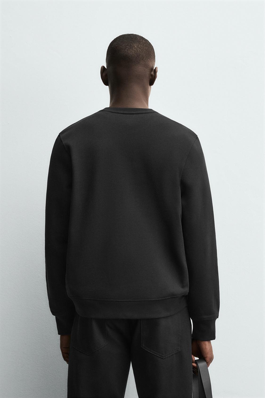 ZARA CREWNECK IN BLACK