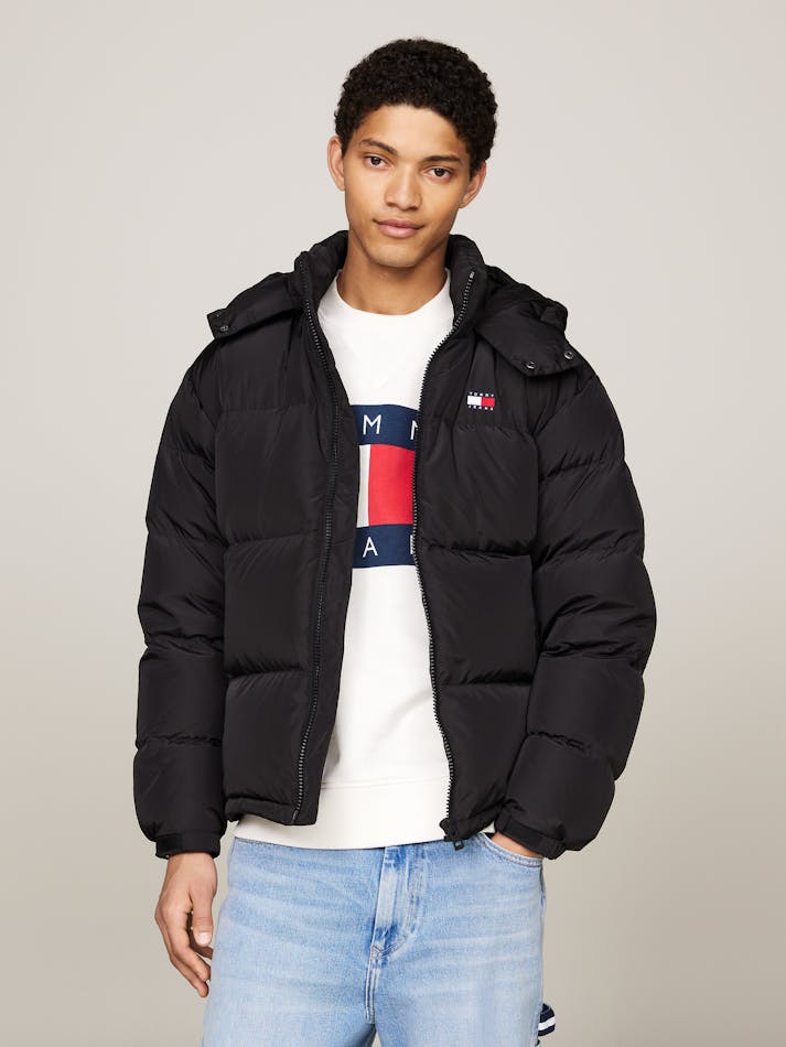 TOMMY JEANS 
WATER REPELLENT DOWN-FILLED ALASKA PUFFER JACKET
