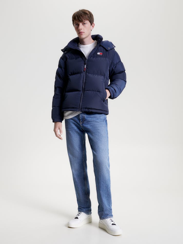 TOMMY JEANS 
WATER REPELLENT DOWN-FILLED ALASKA PUFFER JACKET