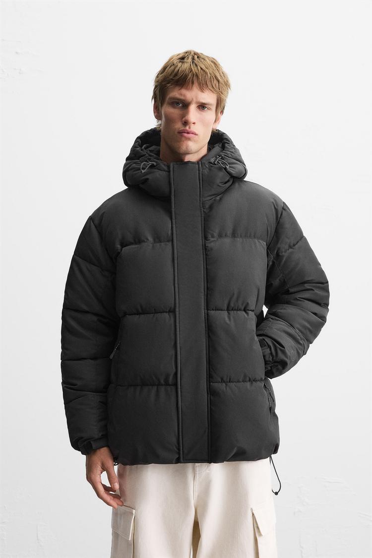 Zara men's puffy hooded jacket in black